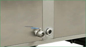 Oil discharging port and observation window