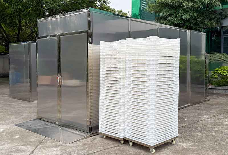 Commercial food dehydrator with trolley