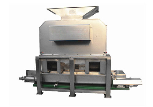 peeling and extracting machine for fruit