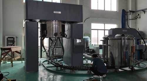 Inspect vacuum emulsifying mixer details