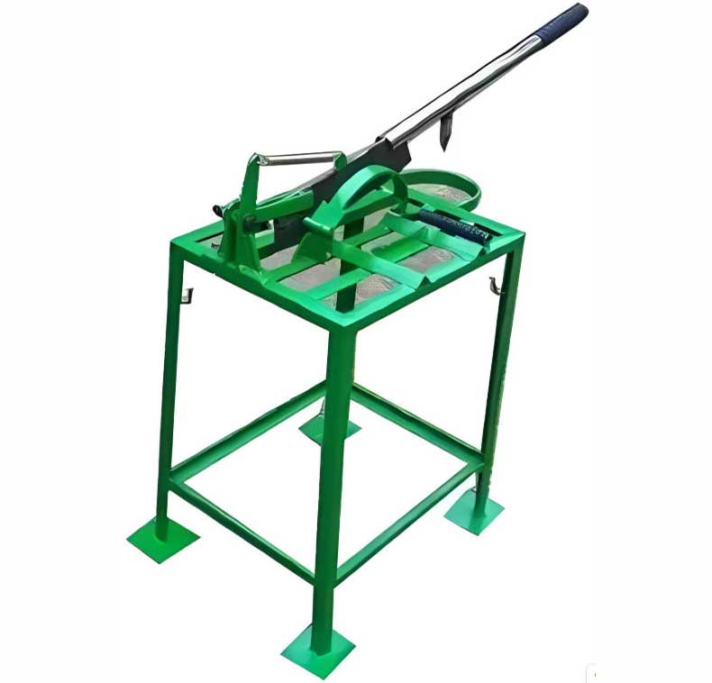 Manual coconut cutting machine