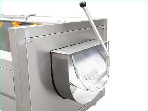 Outlet of brush potato washer and peeler machine