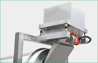 Seasoning powder shaking hopper