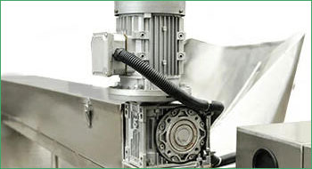 Batch fryer stirring motor